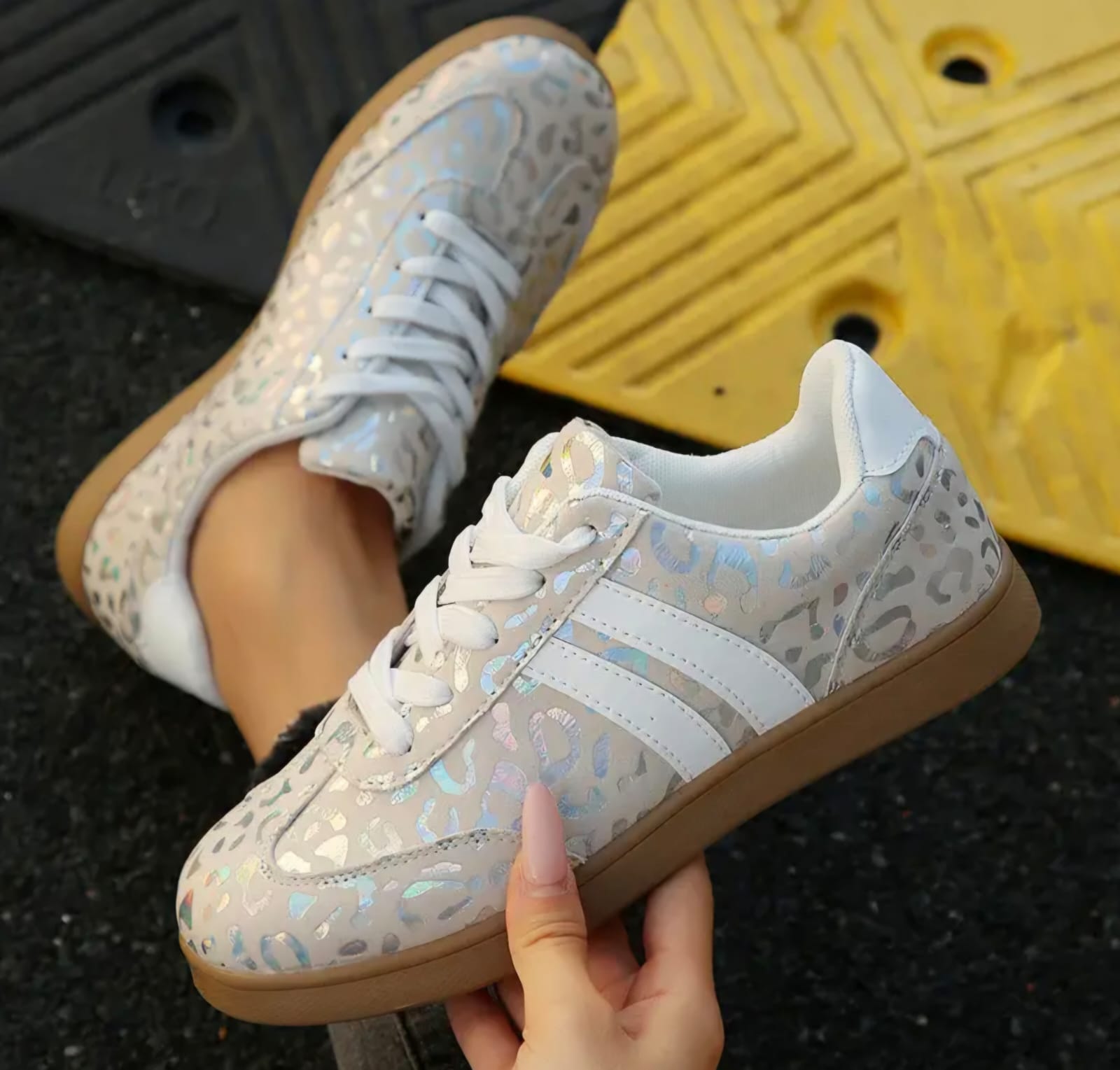 Sporty Hologram Sneaker