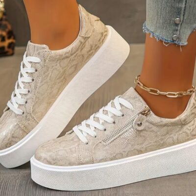 Beige Sneaker