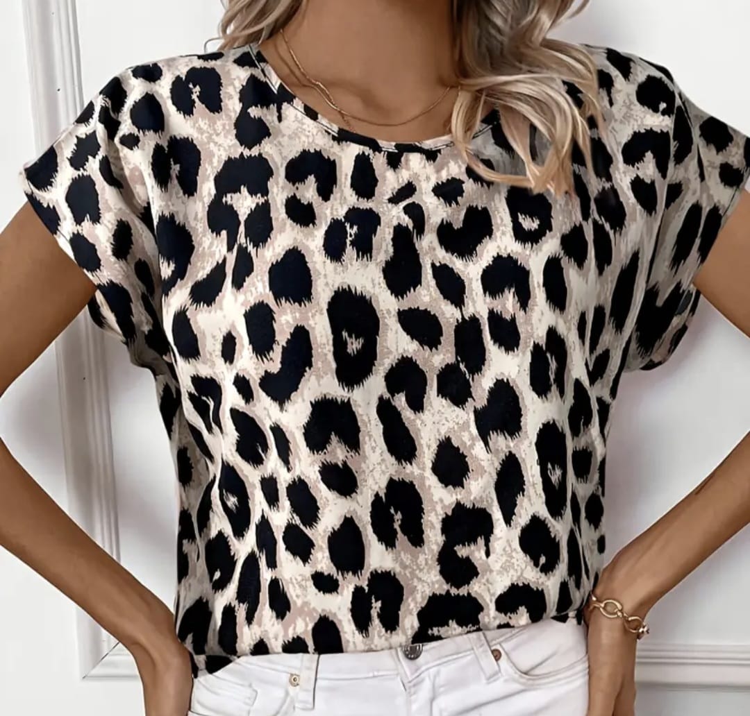 Leopard Print Batwing Sleeve Blouse