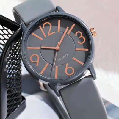 Quartz Watch with Silicone Strap