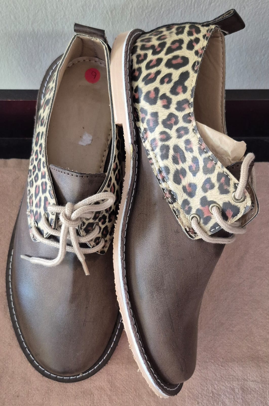 PU Leather Vellie – Leopard Print Tan